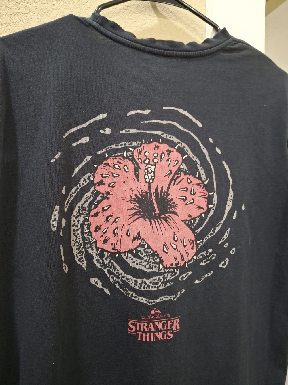 Stranger Things Tee - Picture 8 of 8